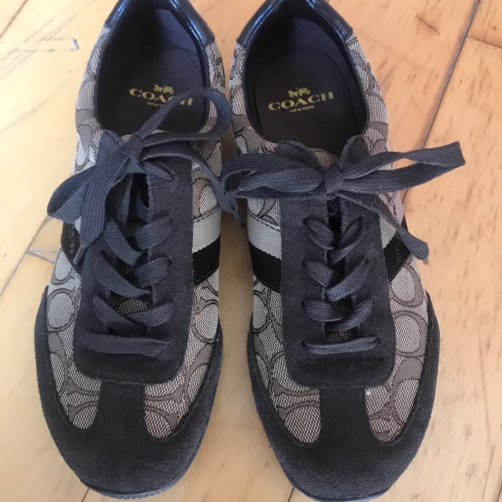 Coach Kelson Signature Sneaker women’s Size 6.5
